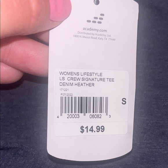 BCG Women’s  Heather Navy Longsleeve tee - Picture 3 of 3